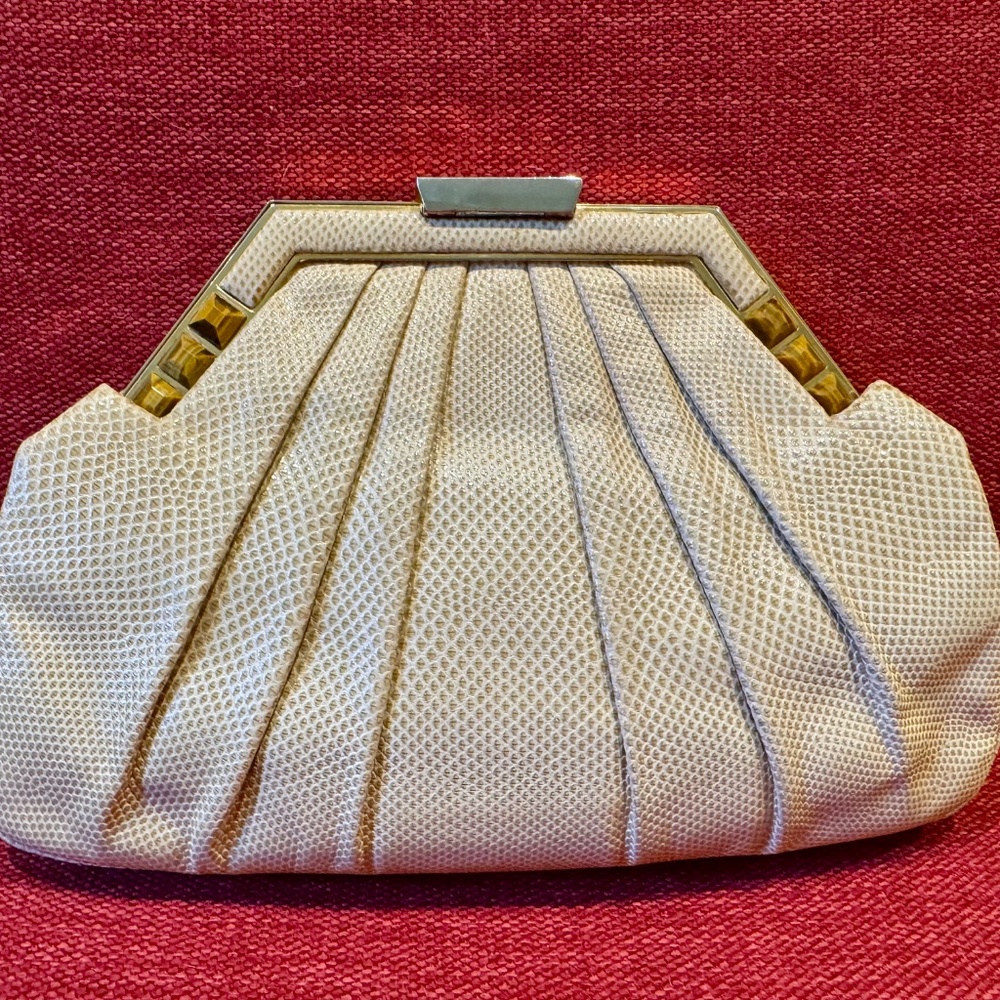 Vintage Judith Leiber lizard skin bag with tiger eye stone details. - Picture 3 of 12